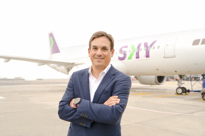 José Raúl Vargas, Gerente General de SKY en Perú