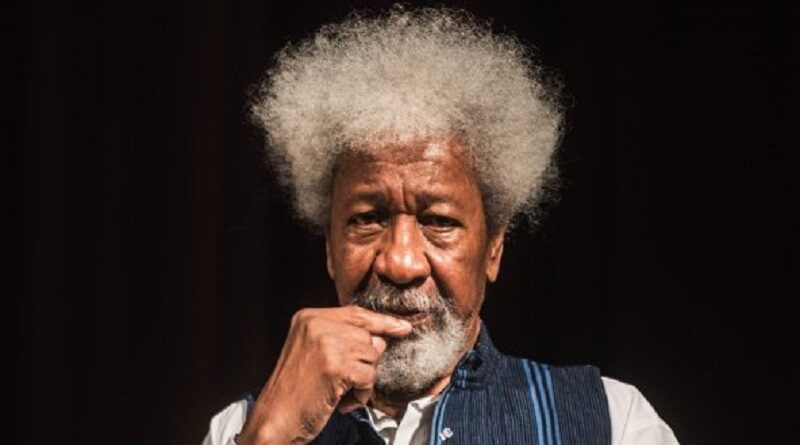 Un 13 de julio nace Wole Soyinka (premio Nobel de Literatura 1986