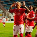 Cienciano gano 2-0 a Puerto Cabello y es líder del grupo B de la Copa Sudamericana