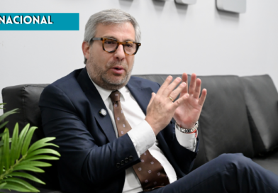 Corvetto renuncia a la ONPE en medio de crisis electoral