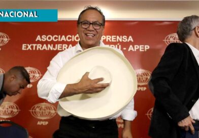 Roberto Sánchez pide vigilancia internacional ante hechos “extraños”, pero afirma que respetará el resultado oficial Roberto Sánchez pide vigilancia internacional ante hechos “extraños”, pero afirma que respetará el resultado oficial