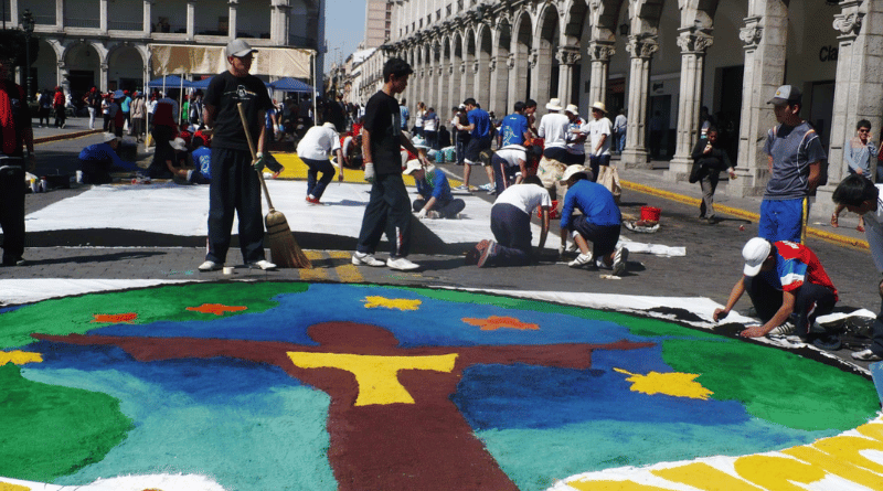 Arequipa celebra Corpus Christi este jueves con misa solemne y procesión en la Plaza de Armas Arequipa celebra Corpus Christi este jueves con misa solemne y procesión en la Plaza de Armas