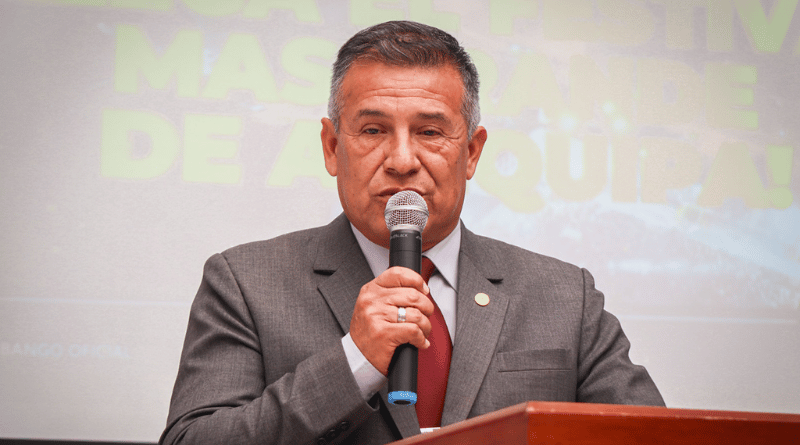 Alcalde de Uchumayo anuncia culminación de obras y gestiona ampliación de rutas de transporte público Alcalde de Uchumayo anuncia culminación de obras y gestiona ampliación de rutas de transporte público