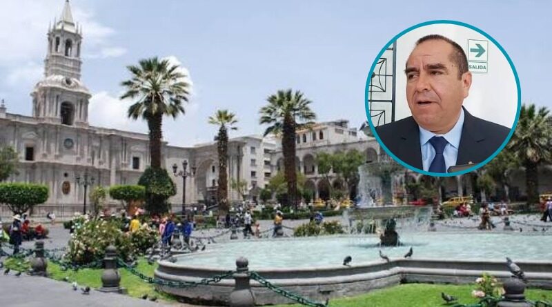 Municipalidad intensifica operativos contra jaladores y fiscaliza mirabuses en la Plaza de Armas Municipalidad intensifica operativos contra jaladores y fiscaliza mirabuses en la Plaza de Armas