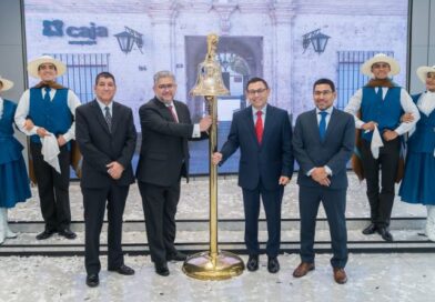 Caja Arequipa celebra 40 años con una fuerte apuesta digital y liderando el sistema en colocaciones y ahorros Caja Arequipa celebra 40 años con una fuerte apuesta digital y liderando el sistema en colocaciones y ahorros