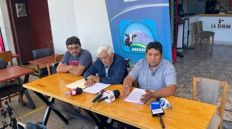 Productores lecheros piden salida de presidente del Comité Regional de Productividad Lechera Productores lecheros piden salida de presidente del Comité Regional de Productividad Lechera