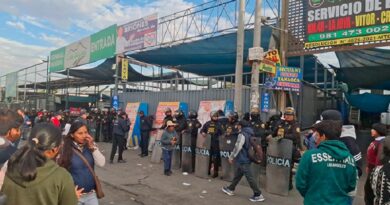 Sutran clausuró dos empresas de transporte informales en Arequipa Sutran clausuró dos empresas de transporte informales en Arequipa
