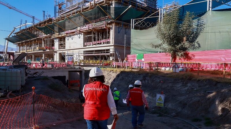 Contraloría alerta retrasos, deficiencias y riesgos en obras públicas de Arequipa Contraloría alerta retrasos, deficiencias y riesgos en obras públicas de Arequipa