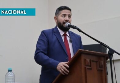 Holguín pide respetar competencias de ambas cámaras ante debate de facultades